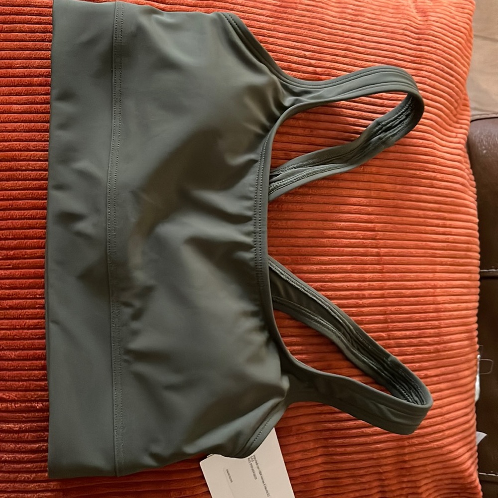 H&M move ladies- padded bra XS